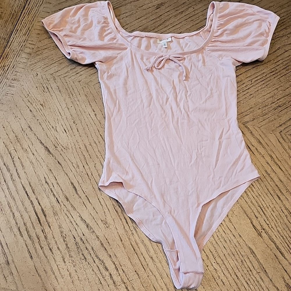 Pink Ribbed Bodysuite Size M NEVER WORN NWOT